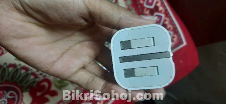 Appel carger ORIGINAL 20W,,TYPE-C TO LIGHTNING.FAST CARGER.
